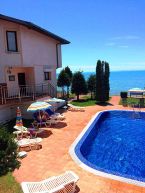 Villa Sun Palace
